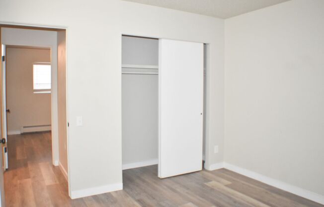 2 beds, 1 bath, 775 sqft, $1,395, Unit 450-8