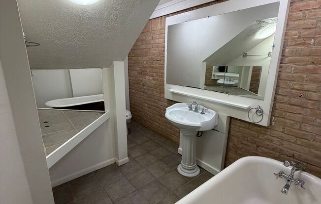 16920 Rocky Ridge Rd