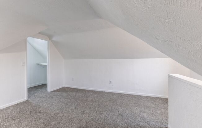 1 bed, 1 bath, $1,150, Unit Apt 2