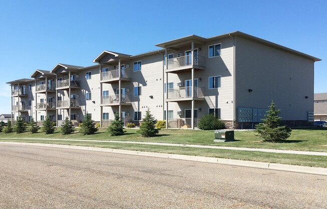 2 beds, 2 baths, 1,062 sqft, $1,015, Unit 206