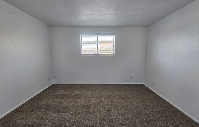 2 beds, 2 baths, 992 sqft, $1,800, Unit 15