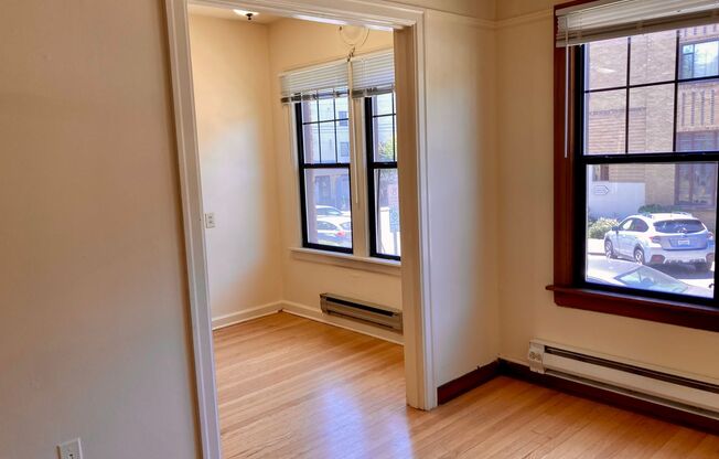 1 bed, 1 bath, 600 sqft, $1,795, Unit 301