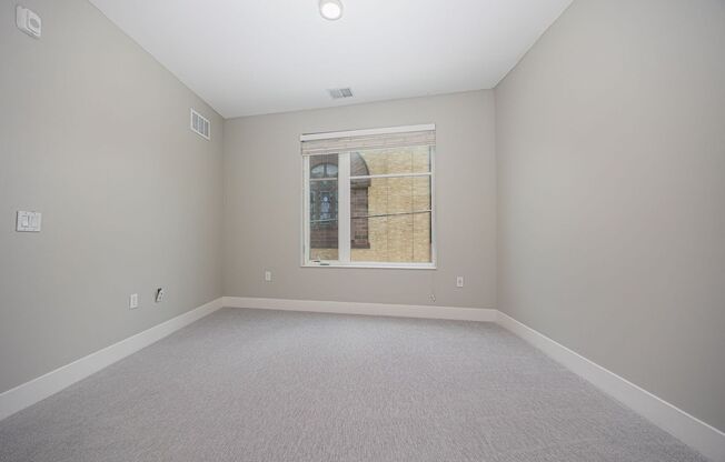 1 bed, 1 bath, 700 sqft, $1,195, Unit 410