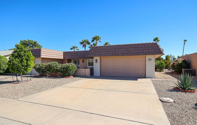 Large 2 Bedroom 55+ in Sun City