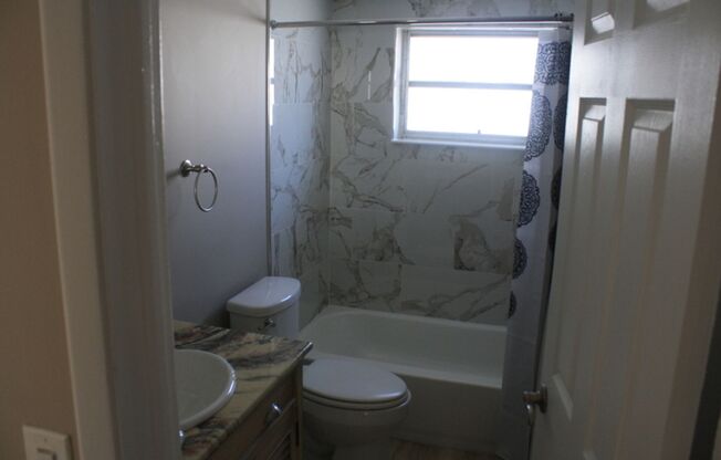 2 beds, 2 baths, $1,750