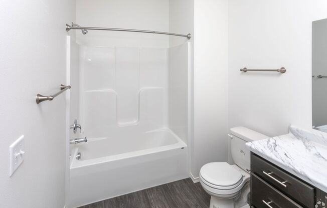 2 beds, 2 baths, 904 sqft, $1,230, Unit 4033-220