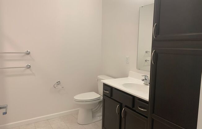 3 beds, 2 baths, 1,344 sqft, $1,665, Unit 226