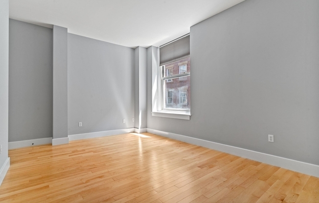 1 bed, 1 bath, 657 sqft, $3,500, Unit L515