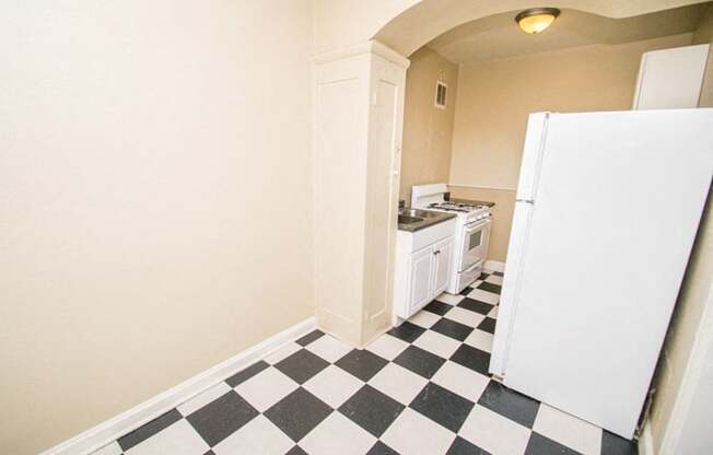 1 bed, 1 bath, $1,295