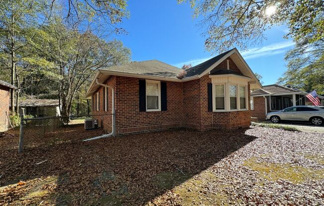 Nice Brick 3/2 House in Riverside $1,595