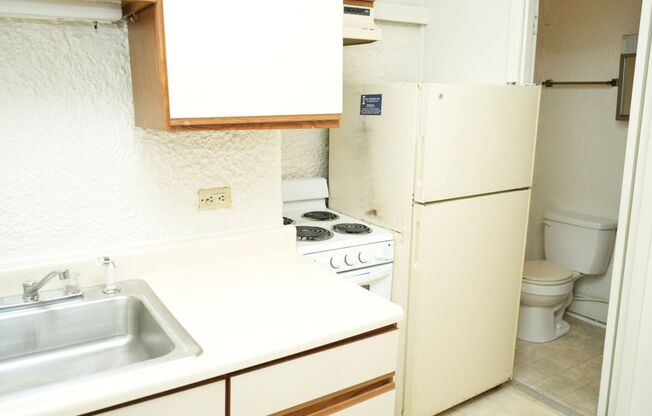 1 bed, 1 bath, $945, Unit Apt #8