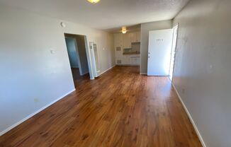 2 beds, 1 bath, $1,675, Unit 291A