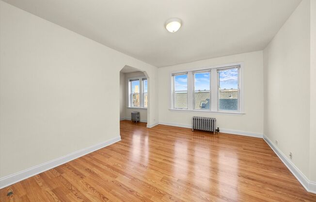 Studio, 1 bath, 450 sqft, $1,795, Unit 306