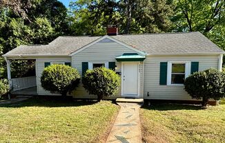 Charming 3-Bedroom Home Near South End – Quiet Street & Great Location!