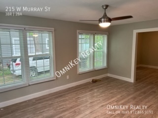 3 beds, 2 baths, 1,218 sqft, $1,400