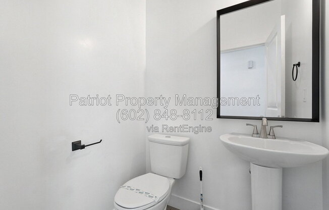 3 beds, 2.5 baths, 1,375 sqft, $2,200, Unit 2