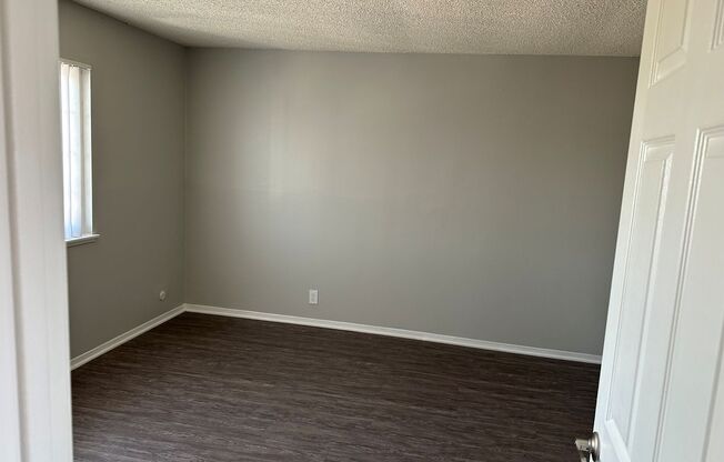 1 bed, 1 bath, 633 sqft, $2,240, Unit 800W10