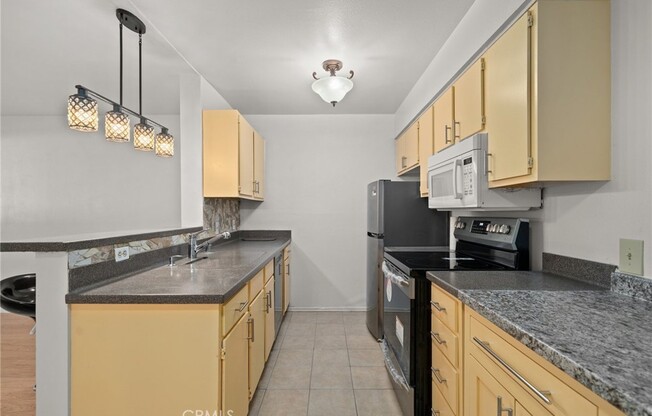 1 bed, 1 bath, 663 sqft, $1,950, Unit 110