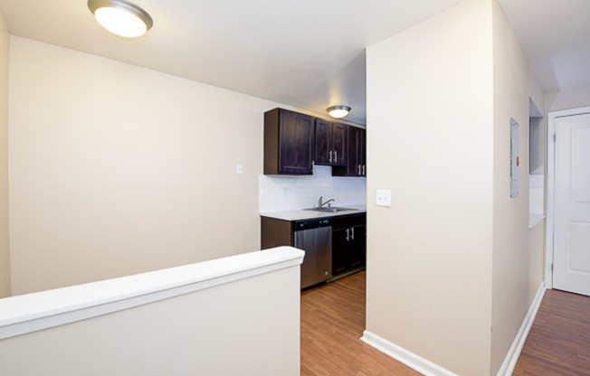 2 beds, 1 bath, 834 sqft, $1,995, Unit 1-107