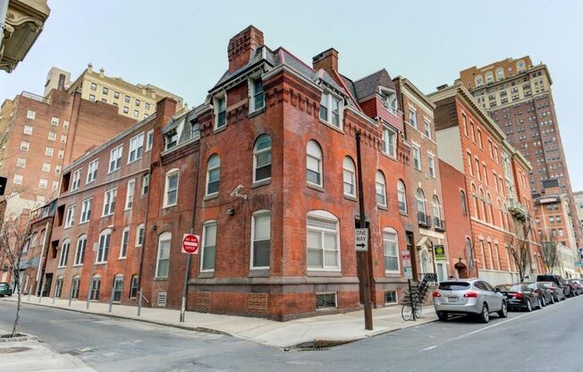 242 S. 13th Street Unit 1B