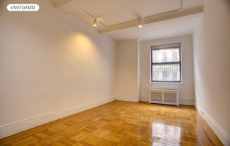 315 W 102 ST