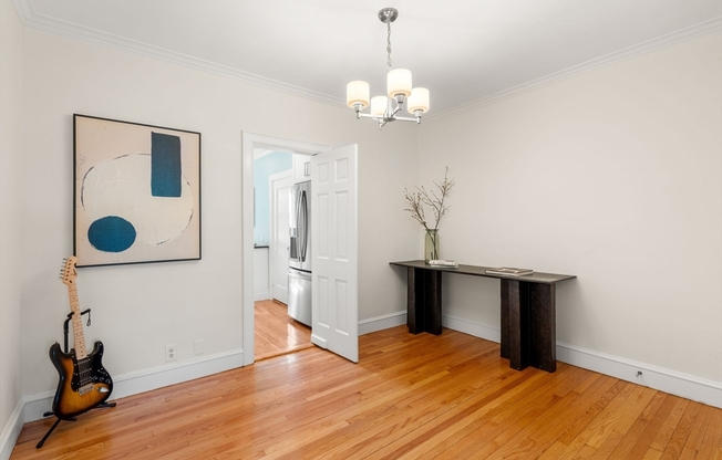 15 MONMOUTH CT