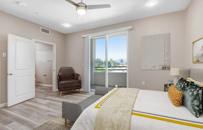 JB Center Apartments