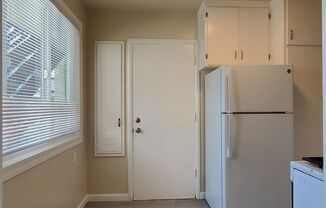 1 bed, 1 bath, $1,950, Unit 3