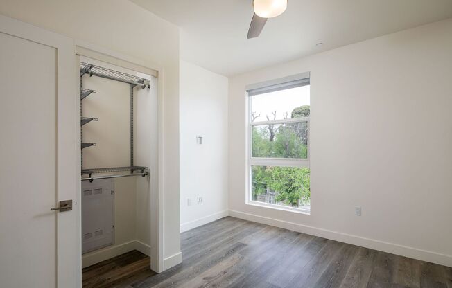 2 beds, 2 baths, 1,023 sqft, $5,485, Unit 406