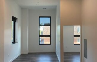 1 bed, 1 bath, 648 sqft, $1,325, Unit 105
