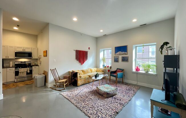 1101 Frankford - Residential