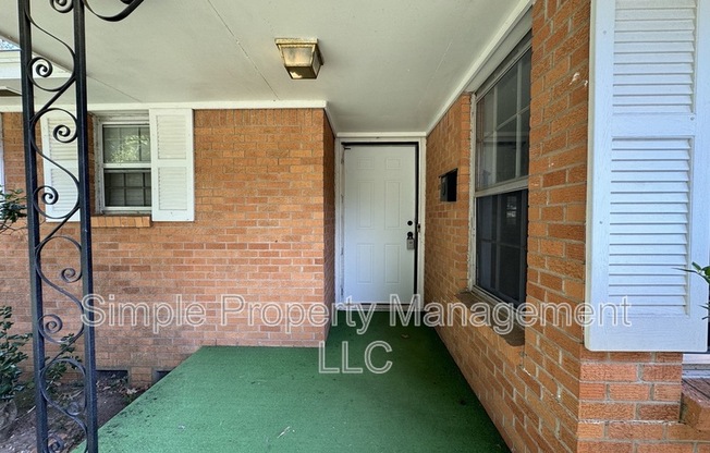 3 beds, 2 baths, 1,560 sqft, $1,595