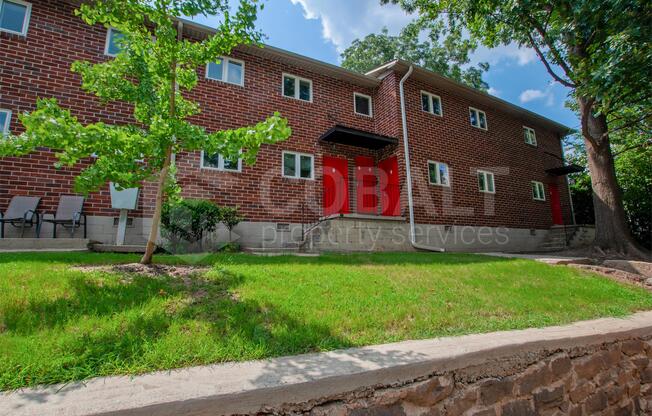 658 JOHN WESLEY DOBBS AVE NE
