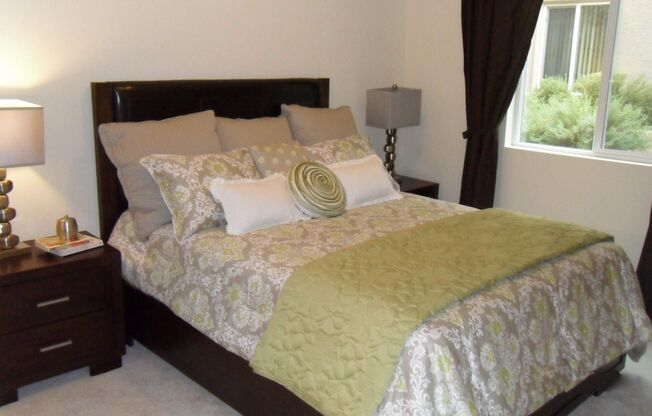 2 beds, 2.5 baths, 1,207 sqft, $3,100, Unit 8714-200