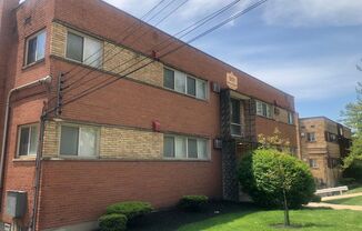 Lowell 551