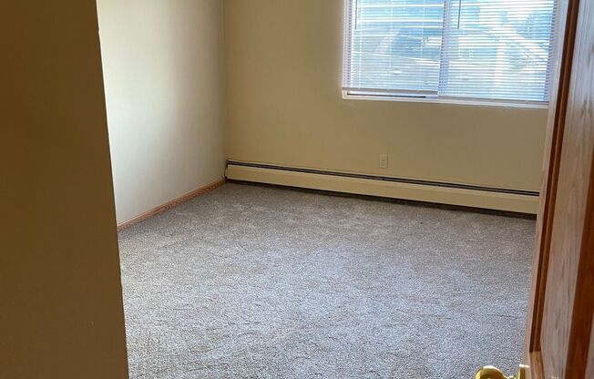 Cedar Avenue Apartments