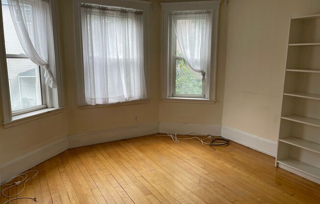 279 Harvard St.