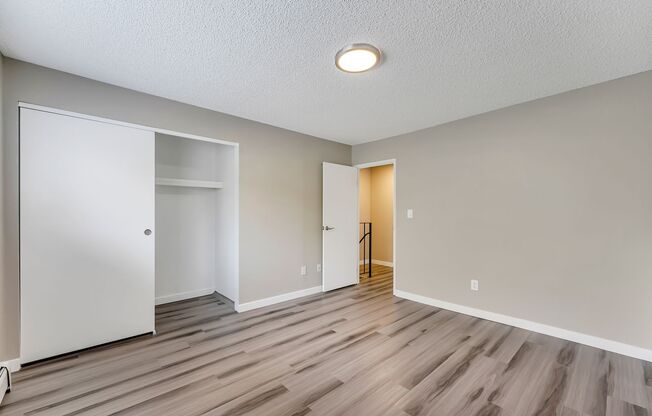 3 beds, 1.5 baths, 1,035 sqft, $2,195, Unit 104