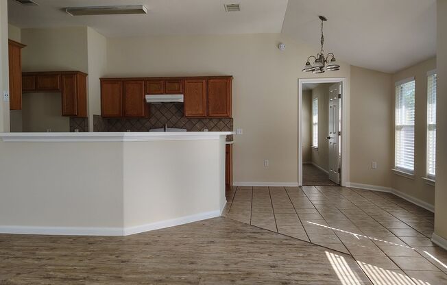4 Bedroom 2 Bath in Windermere