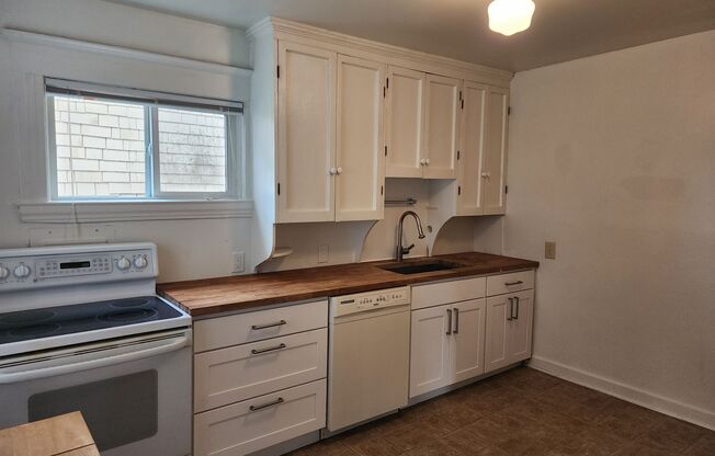 1 bed, 1 bath, $1,650