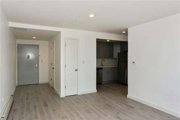 2 beds, 1 bath, 602 sqft, $2,399, Unit 6C