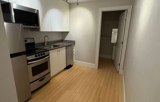 Cabot Street Apartments – Historic Charm in Downtown Beverly