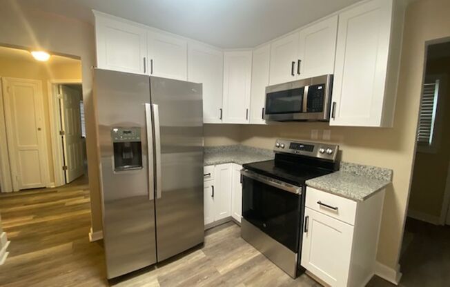 2 beds, 1 bath, $1,550