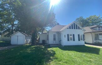 3311 Charles