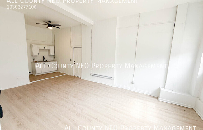 2649 E 110 ST