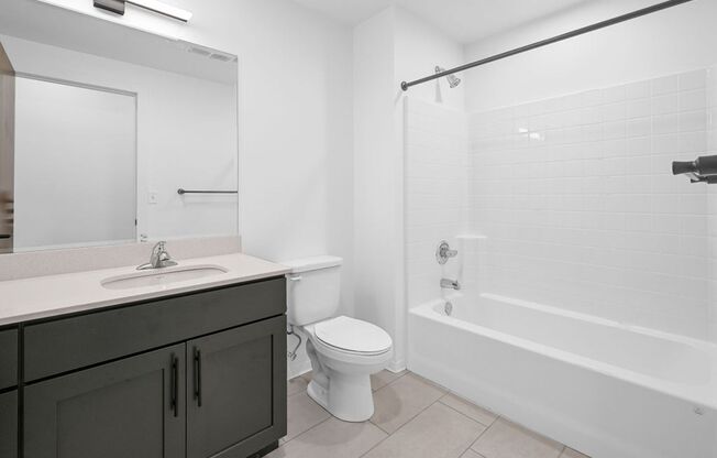 1 bed, 1 bath, 601 sqft, $1,325, Unit 3302