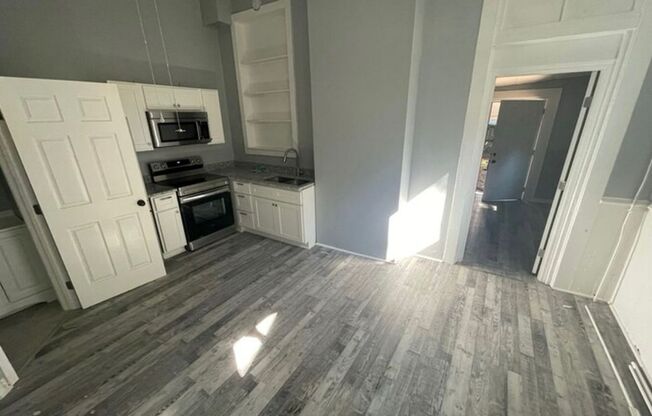 1427 Debarr St.