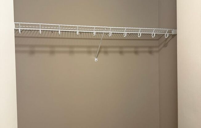 1 bed, 1 bath, 729 sqft, $1,225, Unit 403