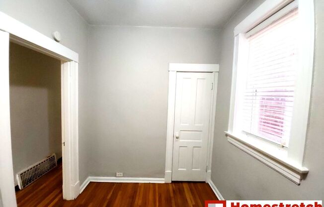 3 beds, 1 bath, $1,250