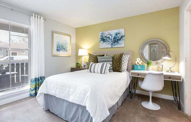 Tampa Pet Friendly Apartments at Arbour Ponds Aspen comfortable bedroom2x2 950 sq ft